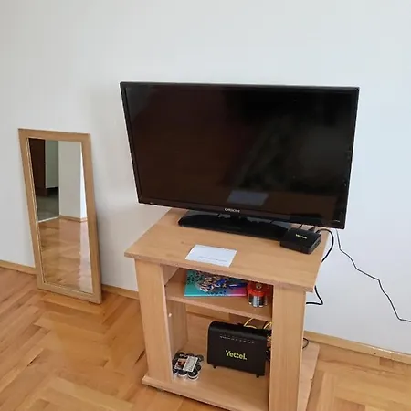 Nikolici - Free Parking Διαμέρισμα Βράνιε