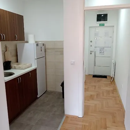 Nikolici - Free Parking 公寓 弗拉涅