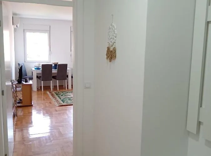 Nikolici - Free Parking