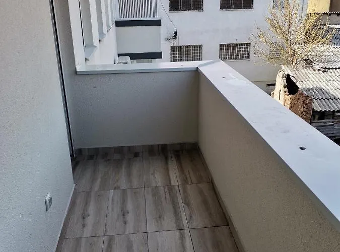 Nikolici - Free Parking Вране