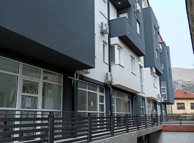 Nikolici - Free Parking Vranje